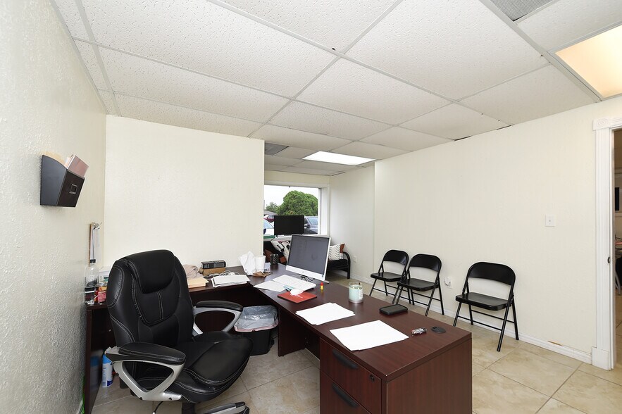 More Photos Of 2736 Dallas Ave, Ingleside Unknown For Lease