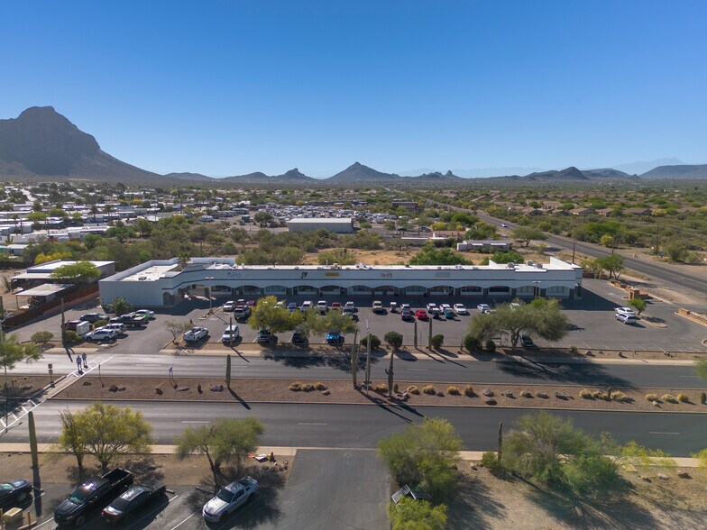 More Photos Of 5975 W Western Way Cir, Tucson Unknown For Lease