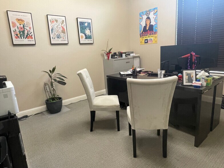 More Photos Of 4221 Medical Pky, Carrollton Medical For Lease