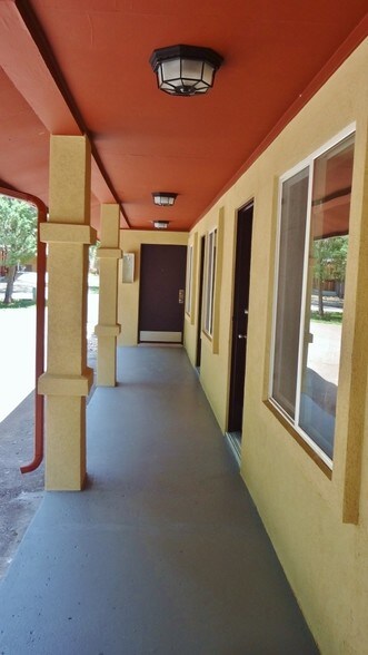 More Photos Of 110 El Paso Blvd, Manitou Springs Apartments For Sale