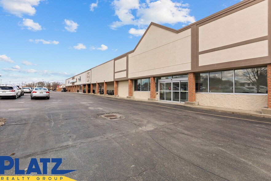 More Photos Of 5953-6151 South Ave, Youngstown Storefront For Sale