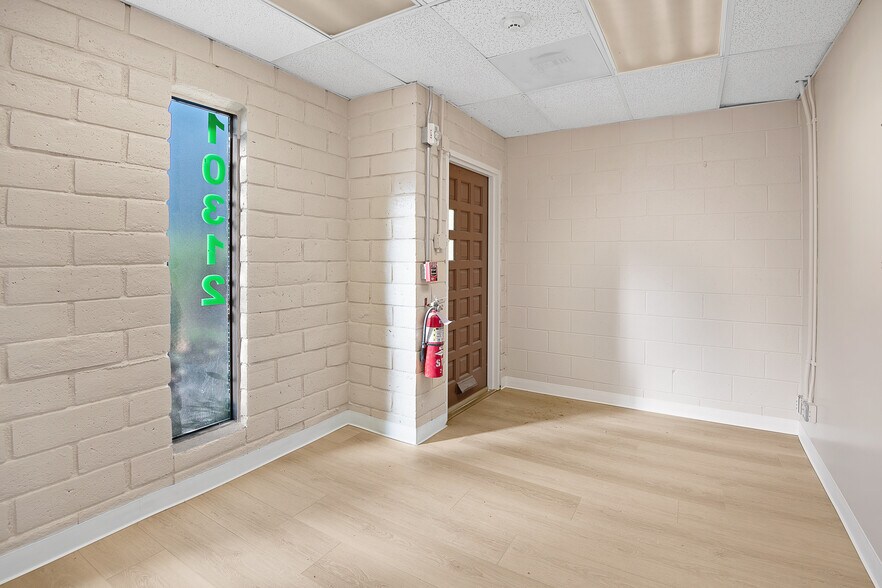 More Photos Of 10310-10312 Culver Blvd, Culver City Medical For Lease