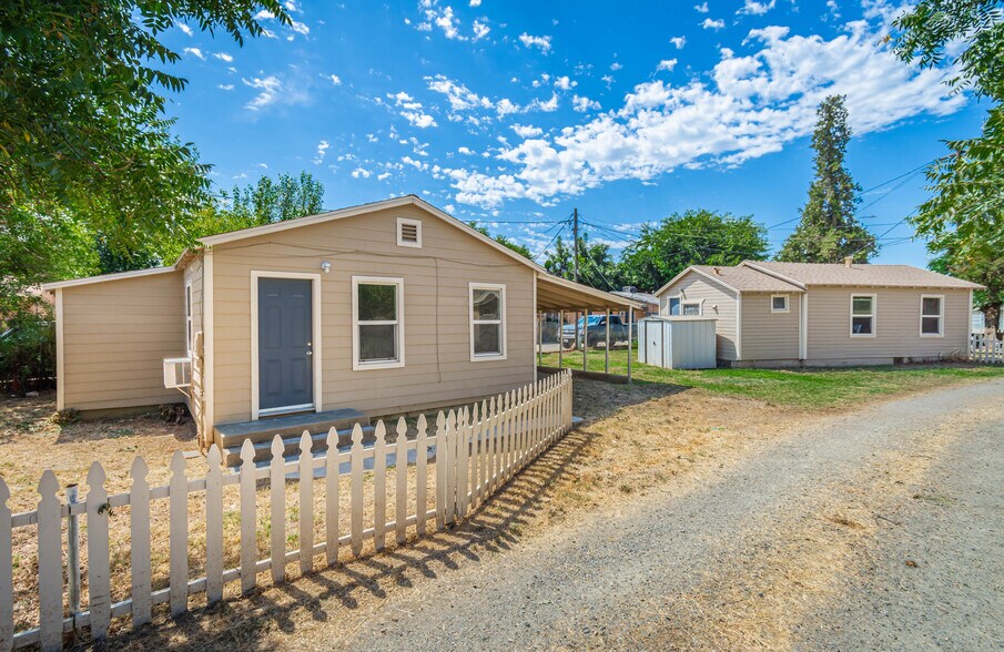 More Photos Of 5543-5553 Feather River Blvd, Olivehurst Apartments For Sale