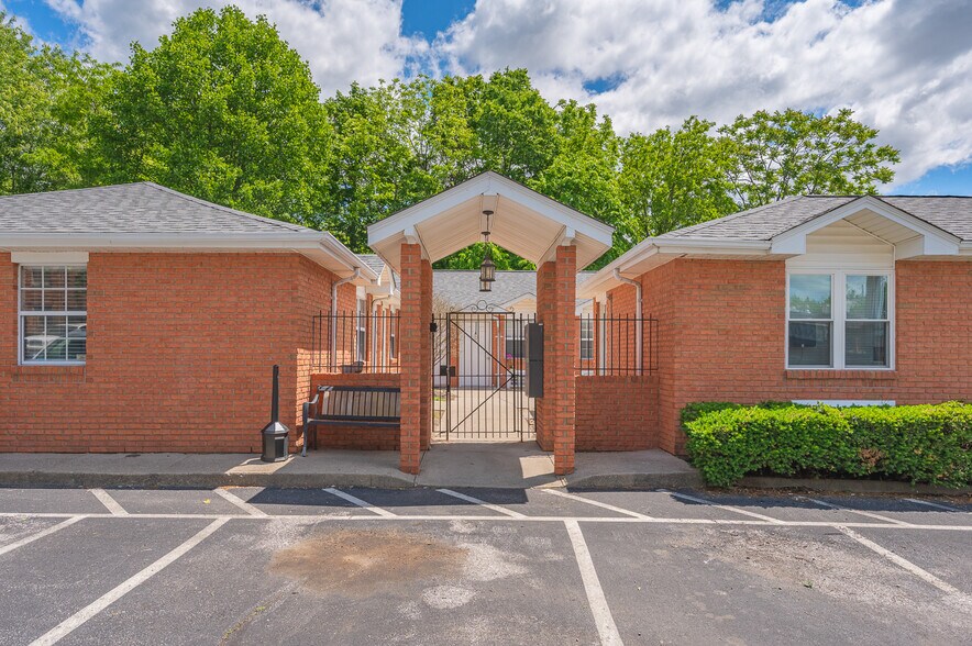 More Photos Of 2244 Salvador St, Cincinnati Multifamily For Sale