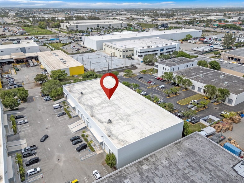 More Photos Of 7900-7930 NW 71st St, Miami Warehouse For Lease