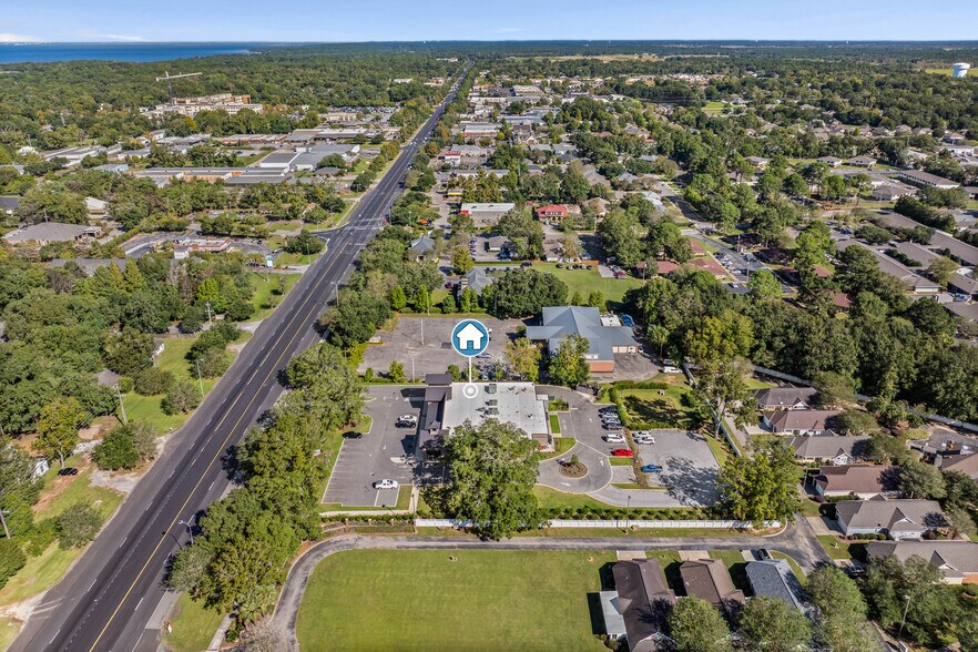 More Photos Of 19686 Greeno Rd, Fairhope General Retail For Sale