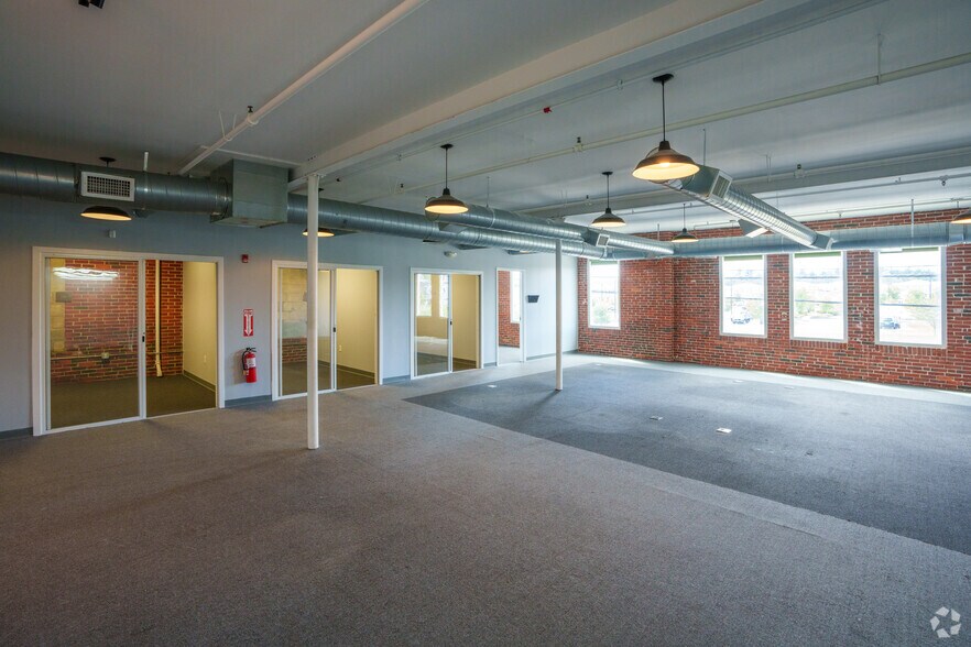 Photo of 2nd Floor Ste 11