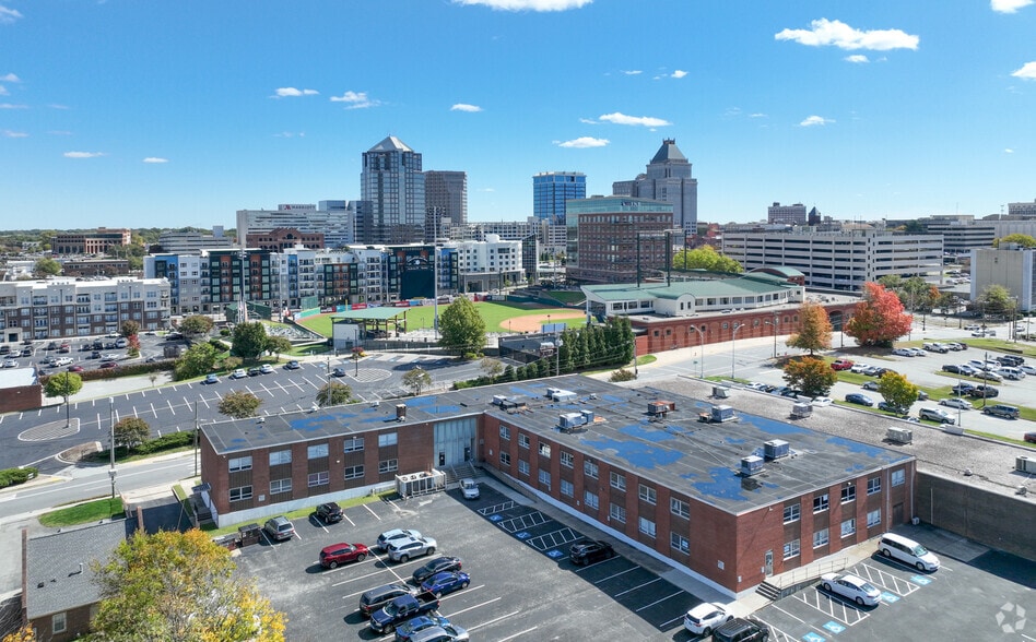 More Photos Of 415 N Edgeworth St, Greensboro Office For Lease