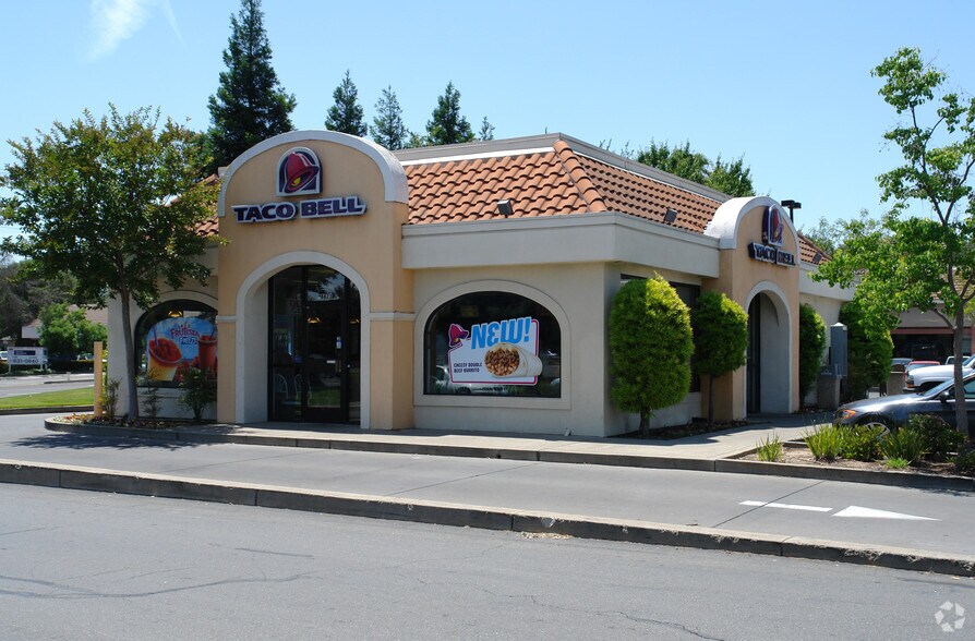 More Photos Of 8835-8893 Greenback Ln, Orangevale Unknown For Lease