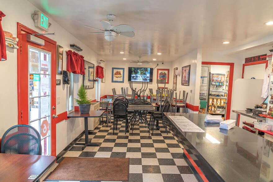More Photos Of 2904-2908 Freedom Blvd, Watsonville Storefront Retail Residential For Sale