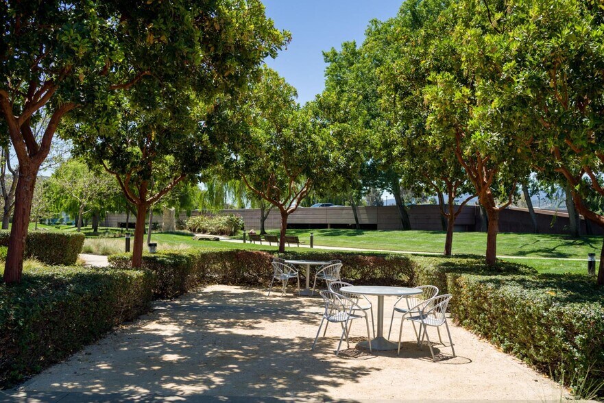 More Photos Of 201 Redwood Shores Pky, Redwood City Unknown For Sale