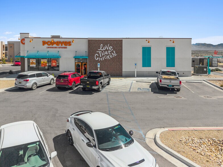 More Photos Of 4520 N Sonoma Ranch Blvd, Las Cruces Freestanding For Sale