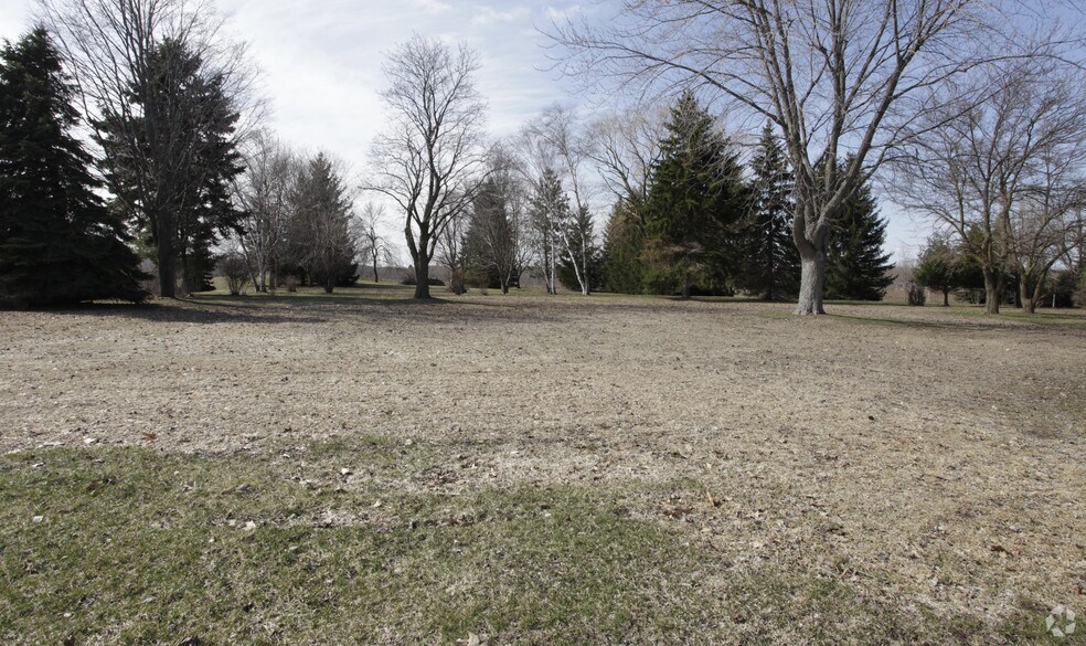 More Photos Of 2509 W Washington St, West Bend Land For Sale