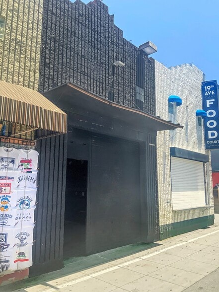 More Photos Of 1815-1827 Ocean Front Walk, Venice Restaurant For Lease