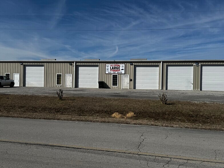 More Photos Of 141 Parham Blvd, Tullahoma Self Storage For Lease