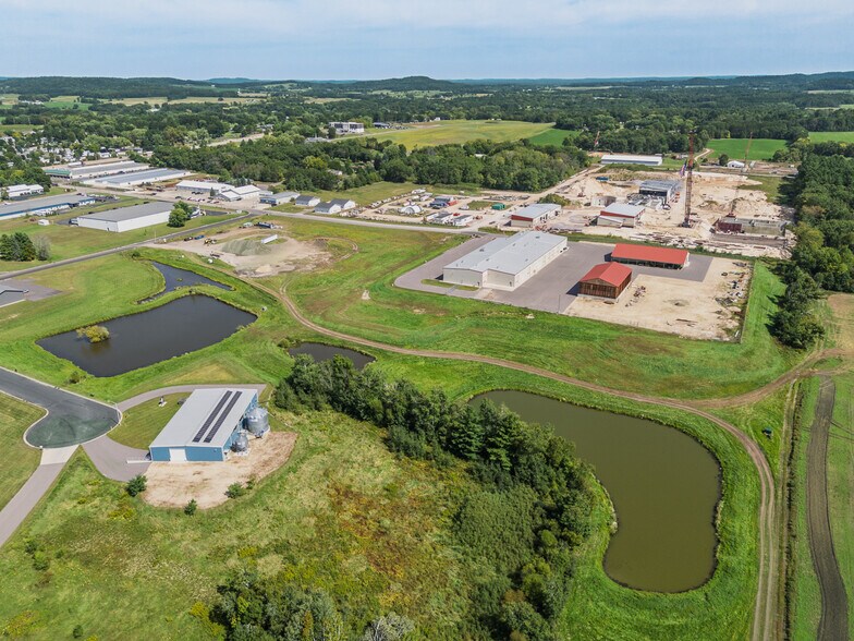 More Photos Of 605 Greenway Ct, Reedsburg Industrial For Sale