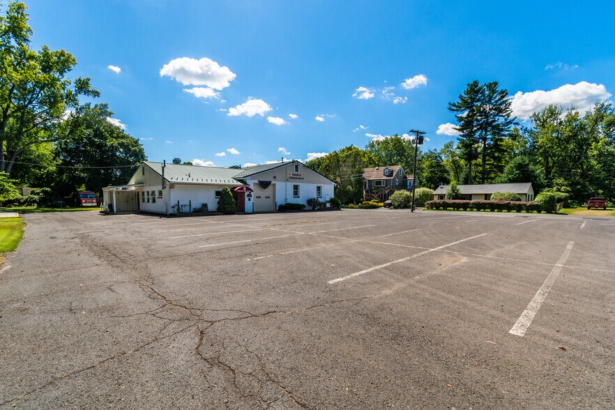 More Photos Of 9 Mill St, Stockton Police Fire Station For Sale