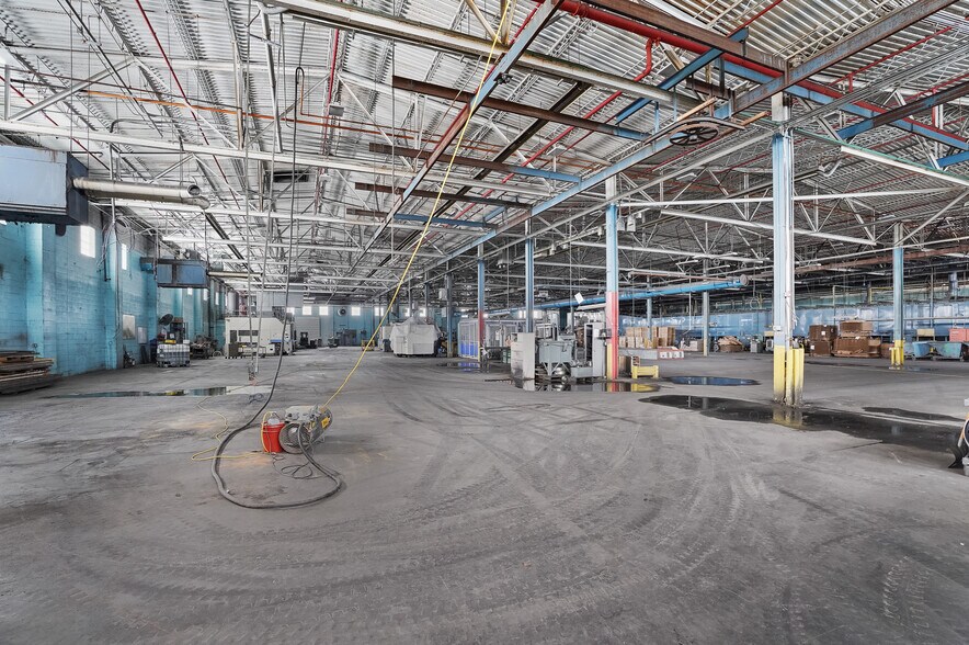 More Photos Of 8525 Clinton Rd, Brooklyn Warehouse For Sale