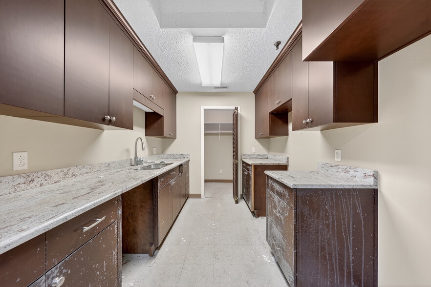 More Photos Of 1324-1325 Highway 195, Jasper Assisted Living For Sale