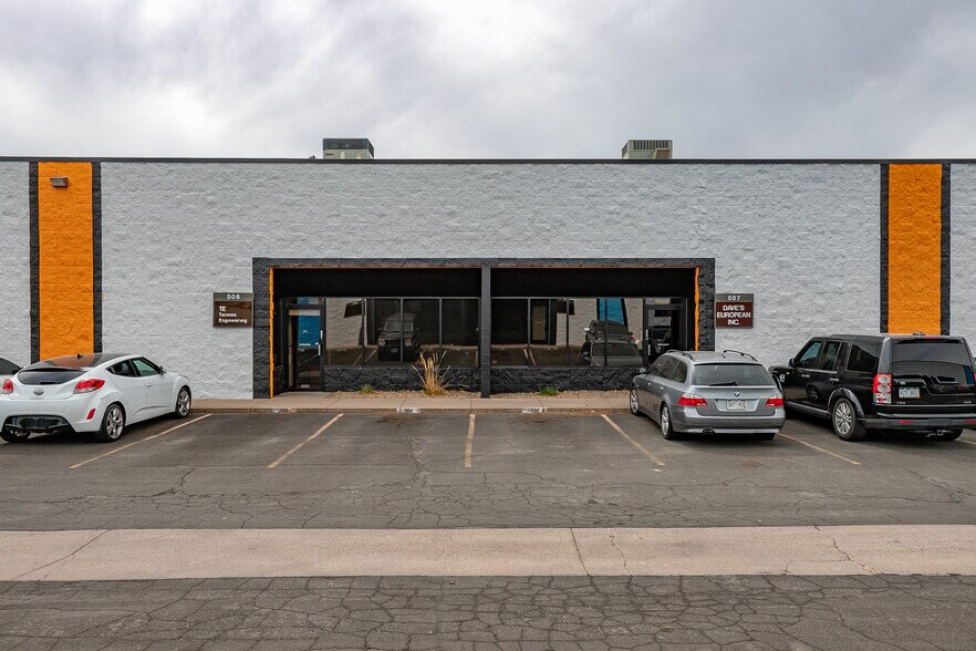 More Photos Of 8200 E Pacific Pl, Denver Unknown For Lease