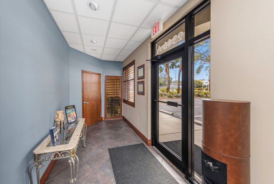More Photos Of 2346 Drew St, Clearwater Office For Sale