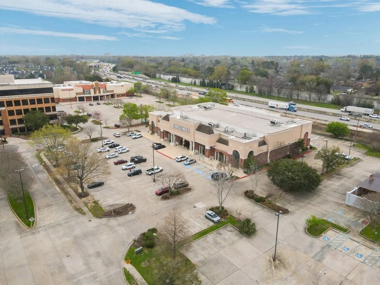 More Photos Of 2590 Citiplace Ct, Baton Rouge Freestanding For Lease