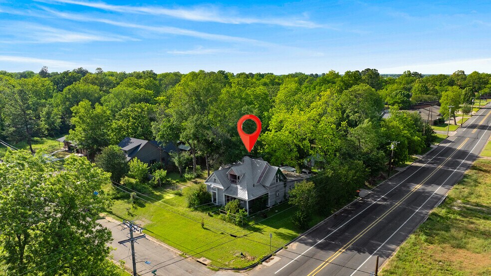 More Photos Of 1975 E Cherry St, Paris Land For Sale