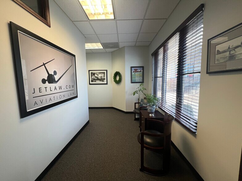 More Photos Of 21620-21628 Midland Dr, Shawnee Office For Sale