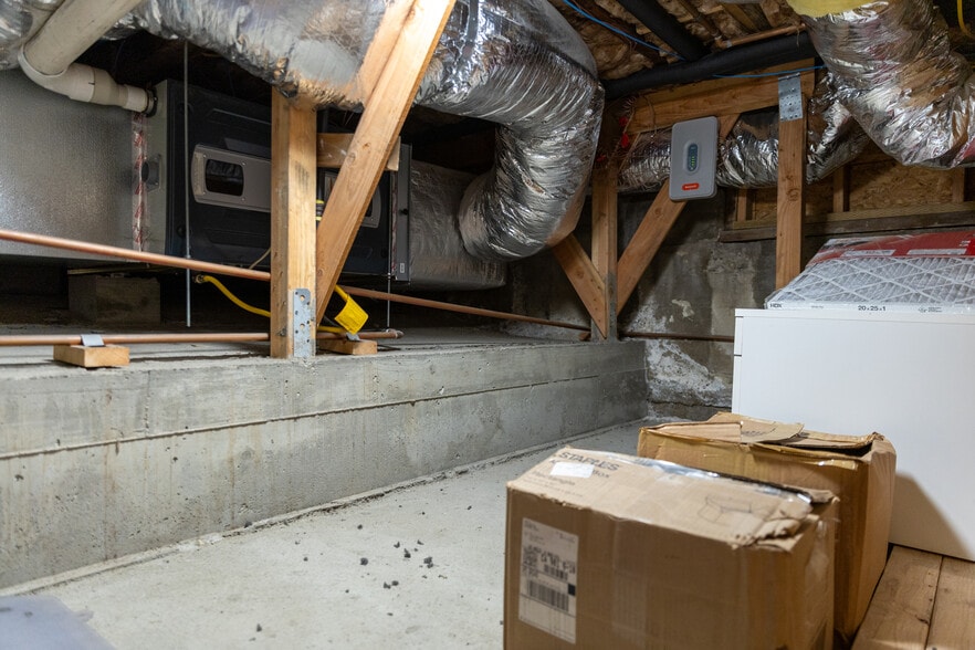 More Photos Of 1913-1915 Hyperion Ave, Los Angeles Loft Creative Space For Sale