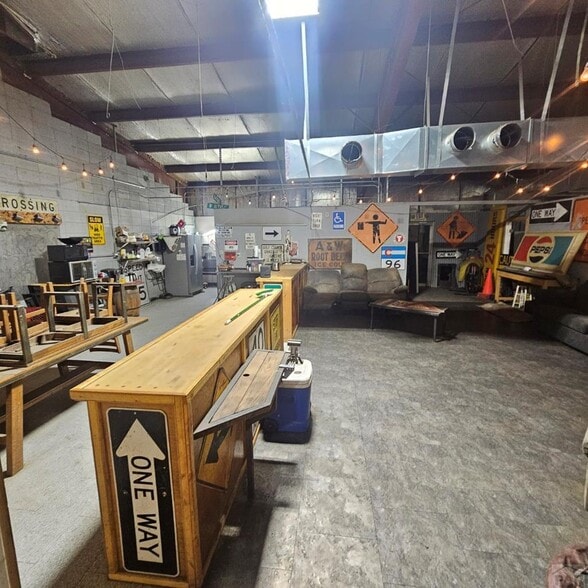 More Photos Of 21577 US Highway 50, Rocky Ford Flex For Sale