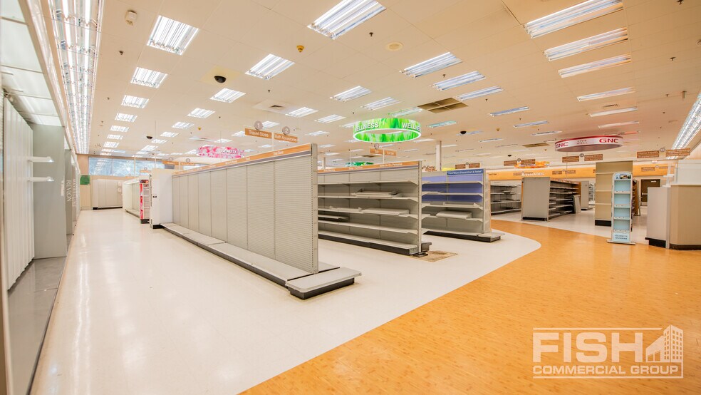 More Photos Of 24 East Ave, Wellsboro Drugstore For Sale