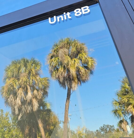 More Photos Of 2606 Fairfield Ave S, Saint Petersburg Light Manufacturing For Lease