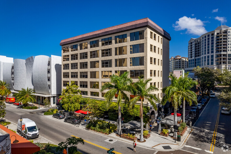 Primary Photo Of 1343 Main St, Sarasota Office For Lease