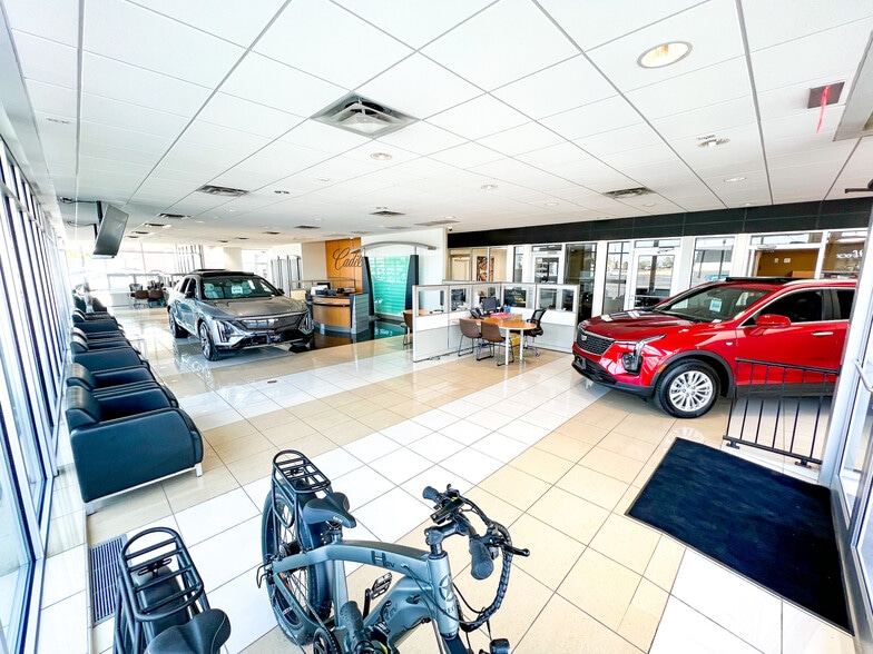 More Photos Of 3205 W Wall St, Midland Auto Dealership For Sale