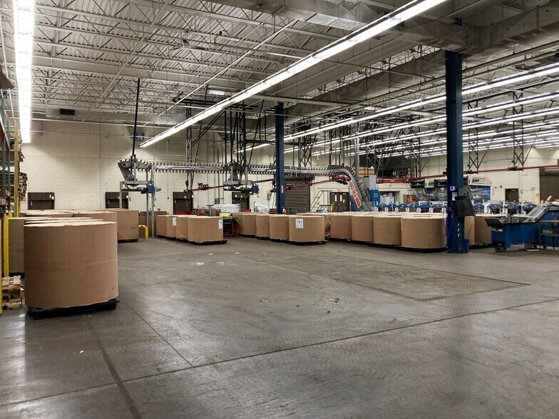 More Photos Of 1621 Keane Dr, Traverse City Manufacturing For Sale