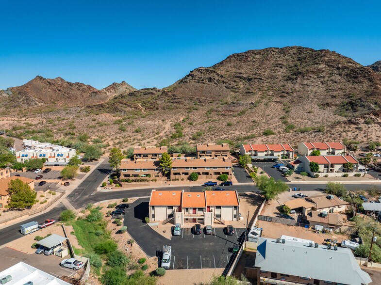 More Photos Of 10644 N 15th Way, Phoenix Apartments For Sale