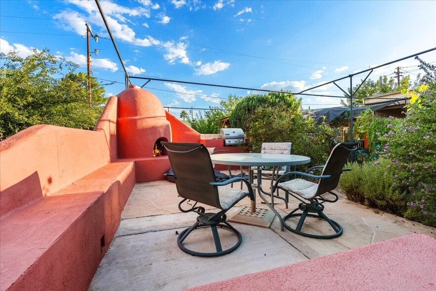 More Photos Of 297 S Main St, Cottonwood Storefront Retail Office For Sale