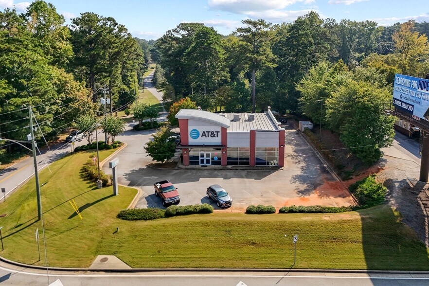 More Photos Of 1610 S Highway 27, Carrollton Freestanding For Sale