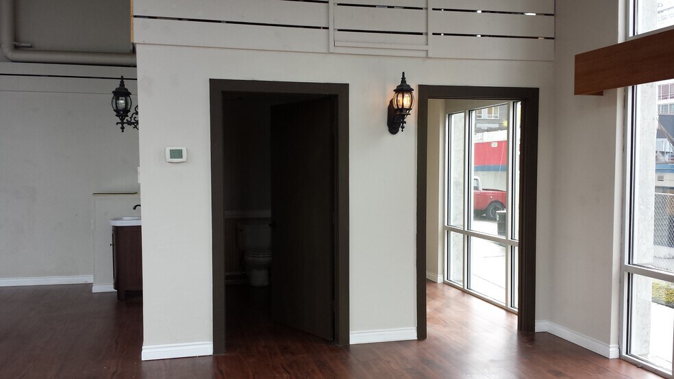 More Photos Of 159 Denny Way, Seattle Apartments For Lease