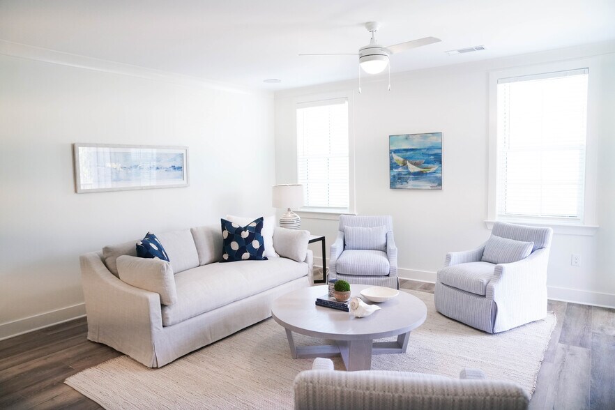 More Photos Of 179 S County Highway 393, Santa Rosa Beach Apartments For Sale