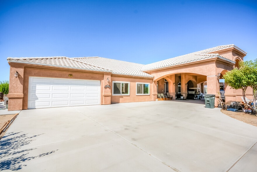 More Photos Of 13830 Paramount Rd, Phelan Land For Sale