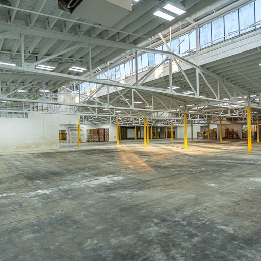 More Photos Of 585 11th St NW, Hickory Manufacturing For Lease
