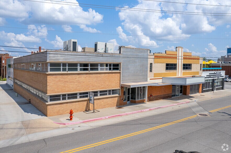 More Photos Of 1214 N Hudson Ave, Oklahoma City Loft Creative Space For Sale
