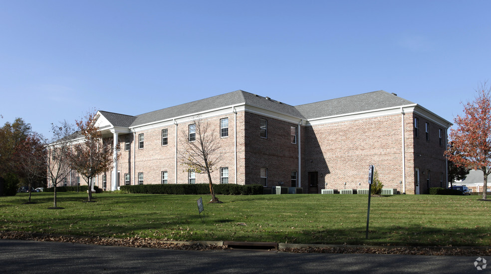 Primary Photo Of 149 Avenue At the Cmn, Shrewsbury Office For Lease