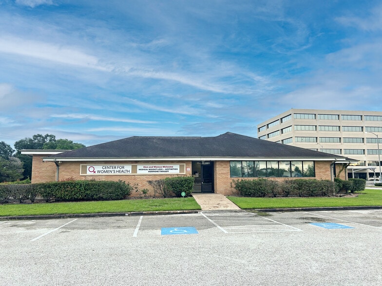 More Photos Of 1601 Liberty St, Richmond Medical For Lease
