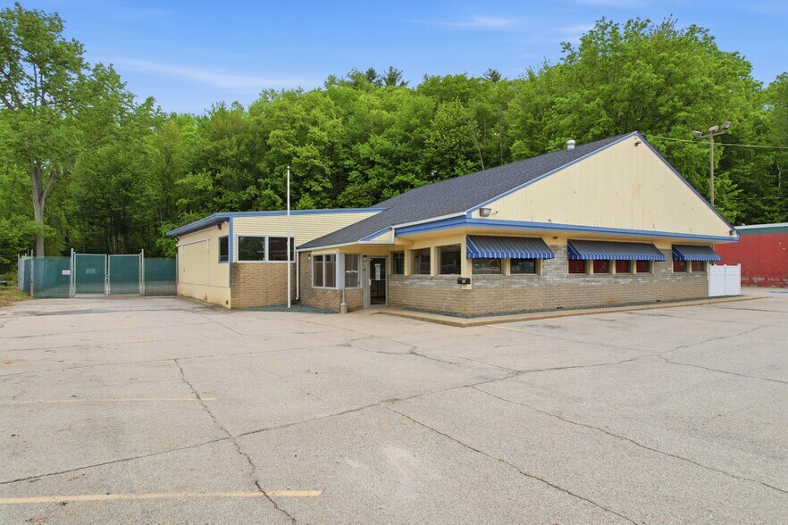 More Photos Of 25 Manchester St, Concord General Retail For Lease