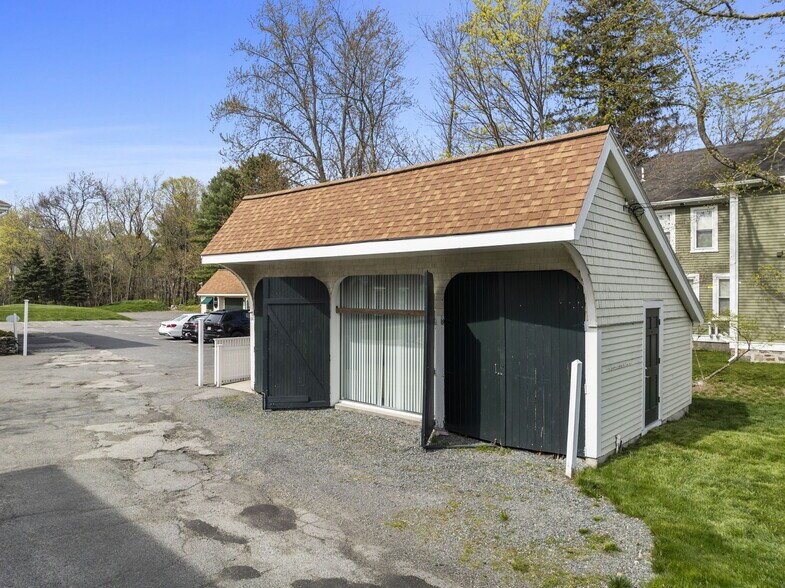 More Photos Of 21 Eliot St, Natick Office For Sale