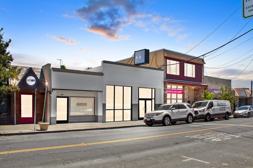 More Photos Of 1185 Laurel St, San Carlos Storefront For Lease