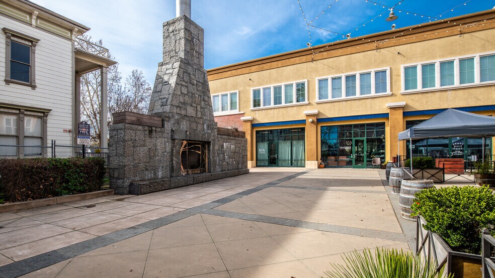 More Photos Of 700 Main St, Suisun City Storefront Retail Office For Sale