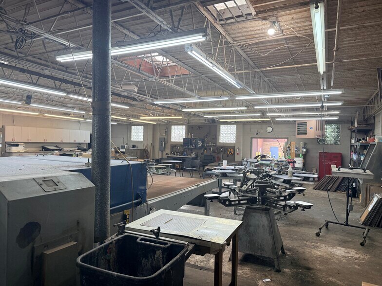 More Photos Of 853 N Nelson Rd, Columbus Industrial For Sale
